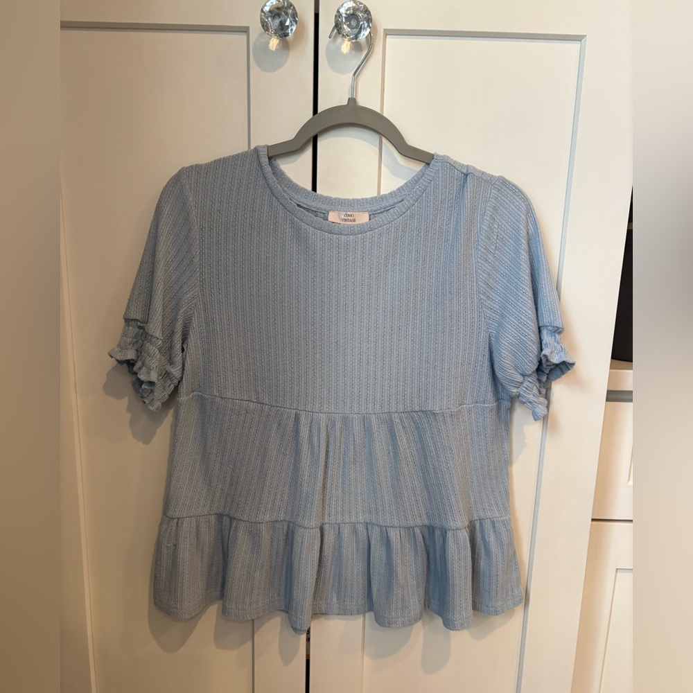Como Vintage Light Blue Tiered Ruffle Sleeve Top, babydoll, short